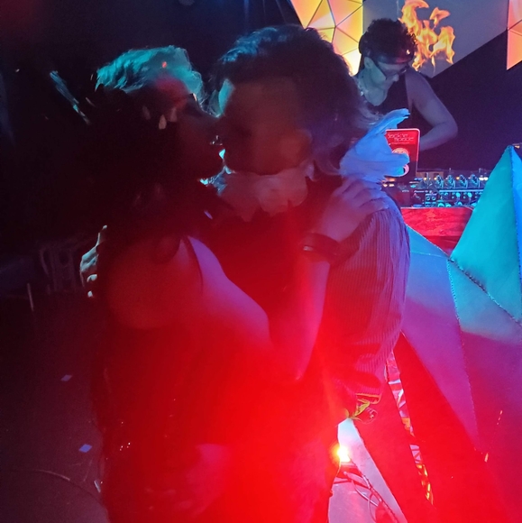 Meet your Posher, Dalton - Picture 1 of 1